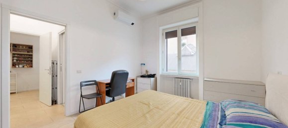 1 bedroom Apartment in Milan, Italy No. 327559 12