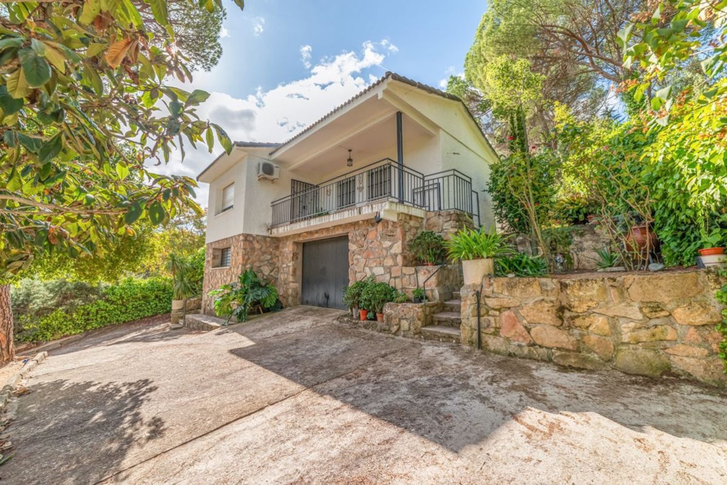 3 bedrooms House in San Martin de Valdeiglesias, Spain No. 264880