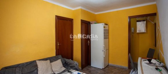 3 bedrooms Apartment in L'Hospitalet de Llobregat, Spain No. 145919 2