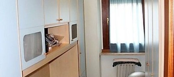 7 rooms Apartment in Orvieto, Italy No. 47354 9