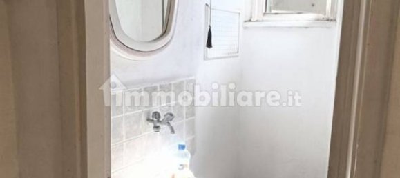 Imóvel comercial de 3 divisões em Florence, Italy N.º 374548 4