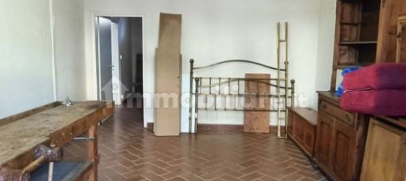 Imóvel comercial de 3 divisões em Florence, Italy N.º 374548 3