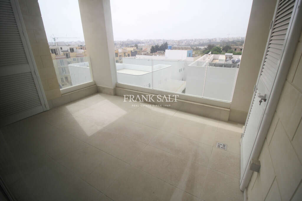 2 bedrooms Apartment in Swieqi, Malta No. 9418