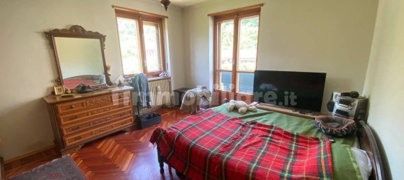 3 bedrooms Apartment in Pinasca, Italy No. 264130 10