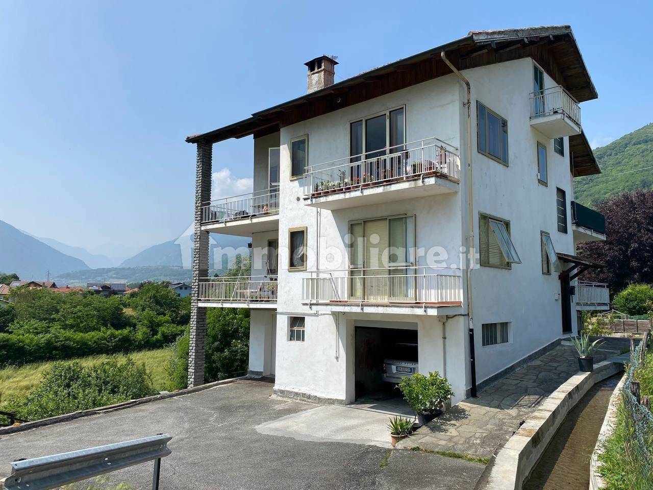 3 bedrooms Apartment in Pinasca, Italy No. 264130