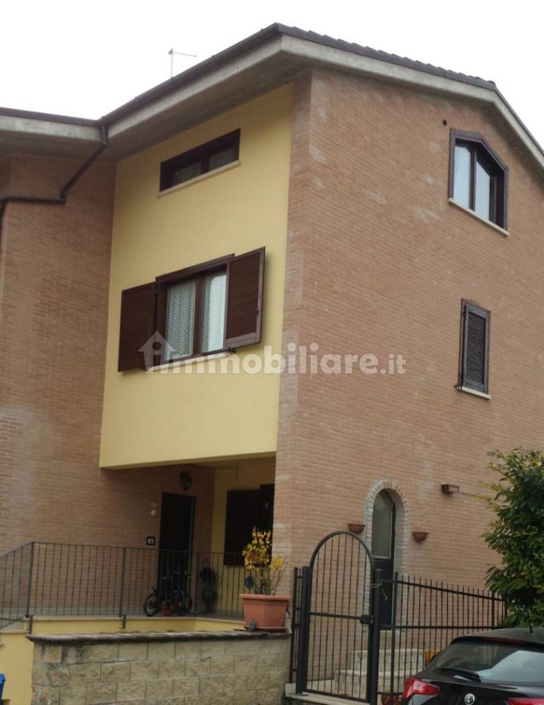 Villa T4 em L'Aquila, Italy N.º 346941
