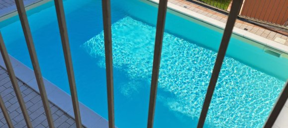 2 Schlafzimmer Wohnung in Parzanica, Italy, Nr. 380875 14