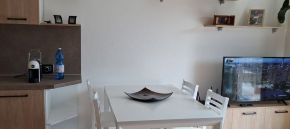 2 Schlafzimmer Wohnung in Parzanica, Italy, Nr. 380875 10