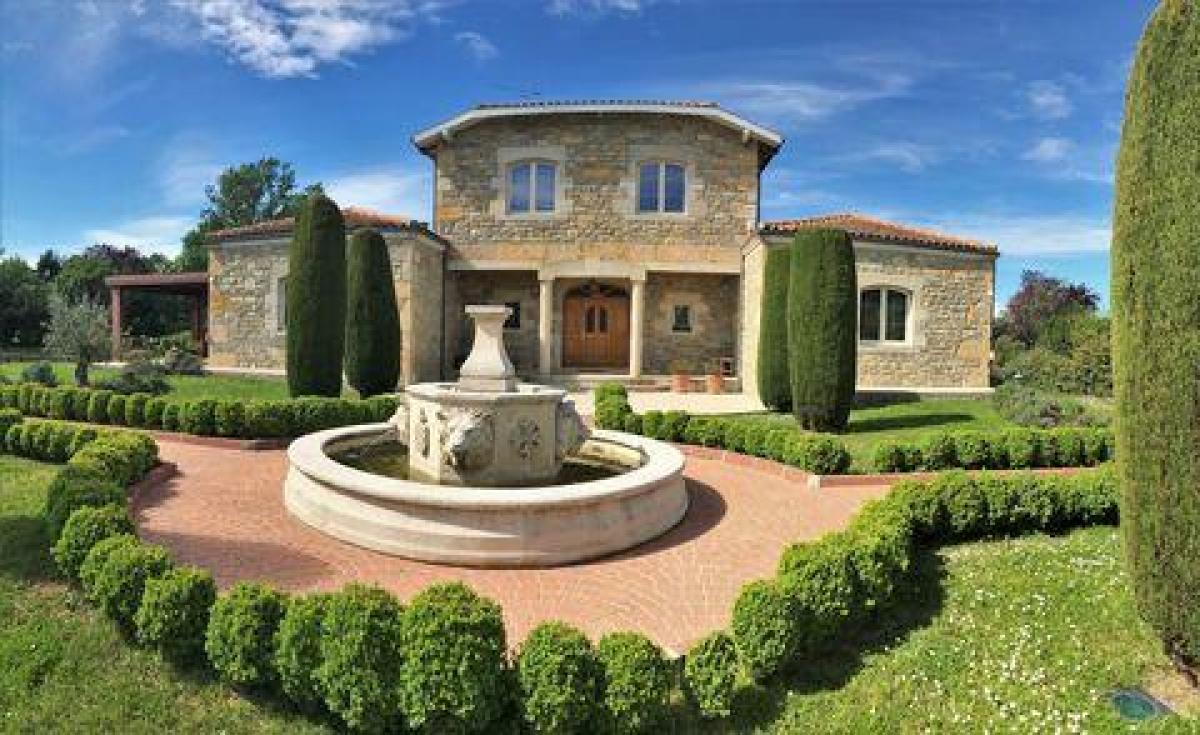 5 غرف نوم منزل في Montauban, France رقم 25310