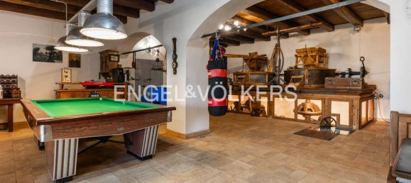 7 bedrooms Villa in Crevalcore, Italy No. 127836 2