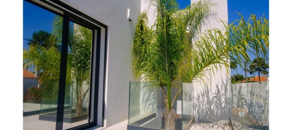 4 Schlafzimmer Haus in Almada, Portugal, Nr. 14166 47