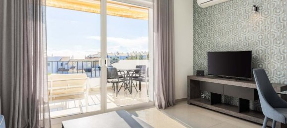 2 bedrooms Townhouse in Luz, Portugal No. 124680 6