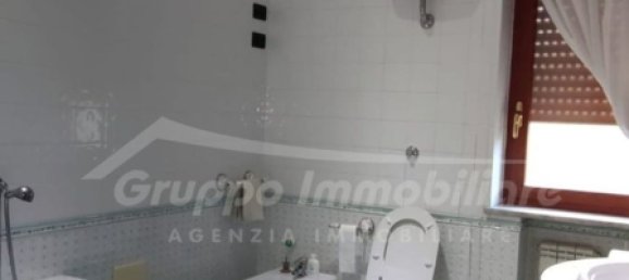 Apartamento de 4 dormitorios en San Sebastiano al Vesuvio, Italy No. 327736 22
