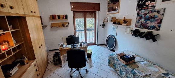 Apartamento de 4 dormitorios en San Sebastiano al Vesuvio, Italy No. 327736 28