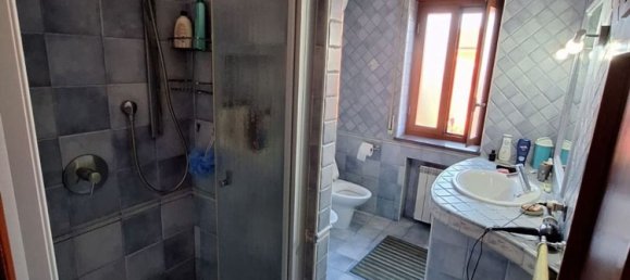 Apartamento de 4 dormitorios en San Sebastiano al Vesuvio, Italy No. 327736 27