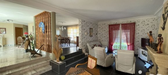 5 bedrooms House in Eclaron-Braucourt-Sainte-Liviere, France No. 229440 4