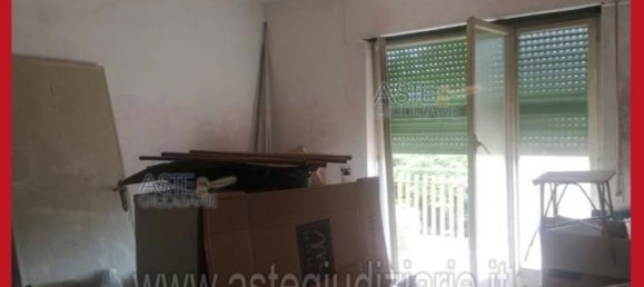 5 bedrooms Apartment in Ardea, Italy No. 330028 3