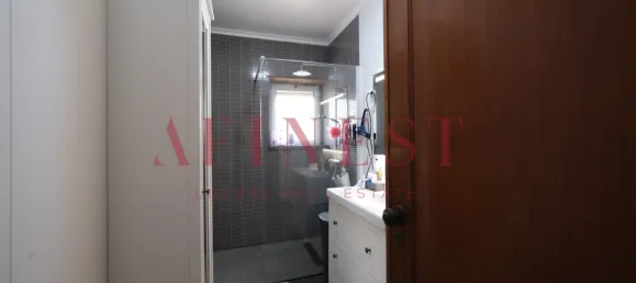 Casa de 4 dormitorios en Cascais, Portugal No. 91997 14