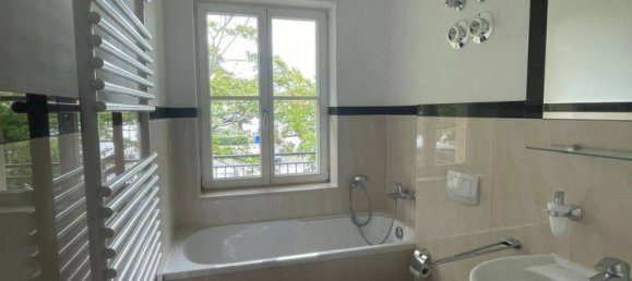 Квартира с 3 комнатами в Лейпциг, Германия № 323666 6