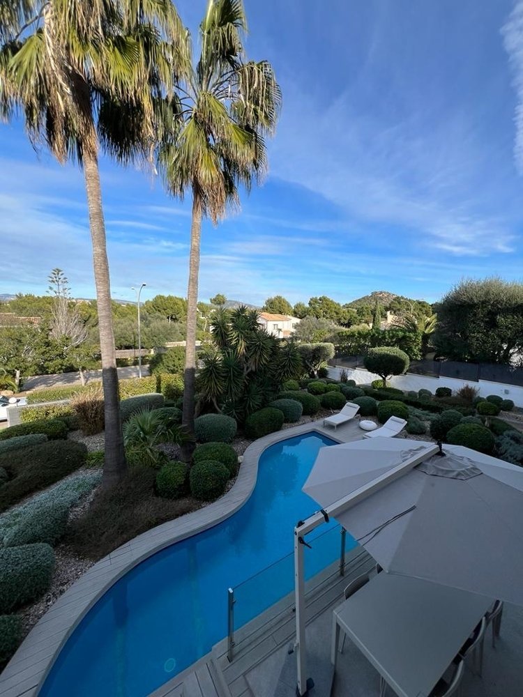 4 bedrooms Villa in Nova Santa Ponsa, Spain No. 14696