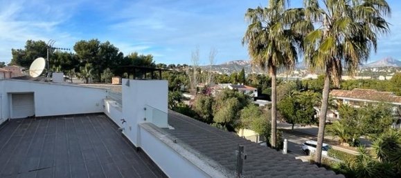 4 bedrooms Villa in Nova Santa Ponsa, Spain No. 14696 17