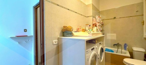 Квартира с 3 комнатами в Монополи, Италия № 28452 16