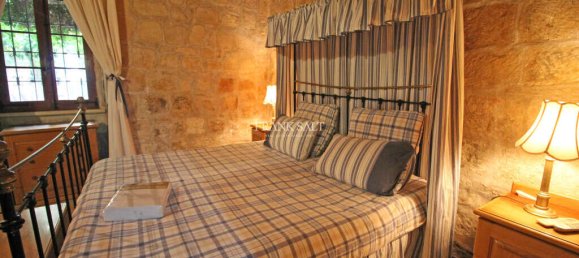 Casa de 3 dormitorios en Mdina, Malta No. 3165 13