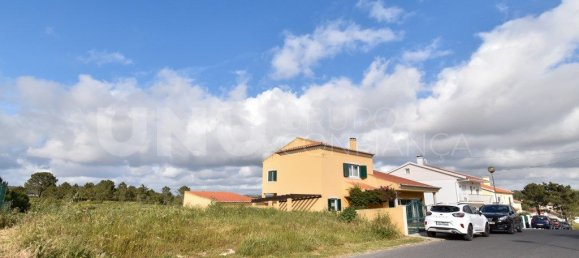 Terreno en Torres Vedras, Portugal 357 m² No. 74417 4