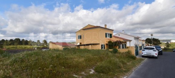 Terreno en Torres Vedras, Portugal 357 m² No. 74417 8
