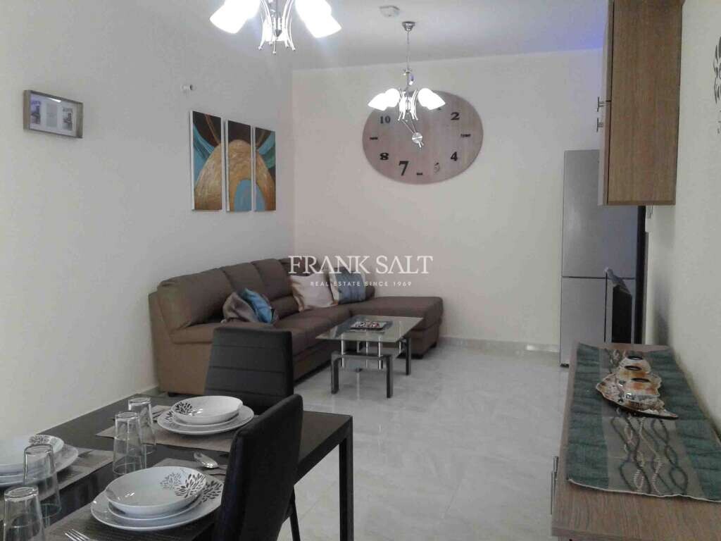 Мезонет с 2 спальнями в Зеббудж, Мальта № 6308