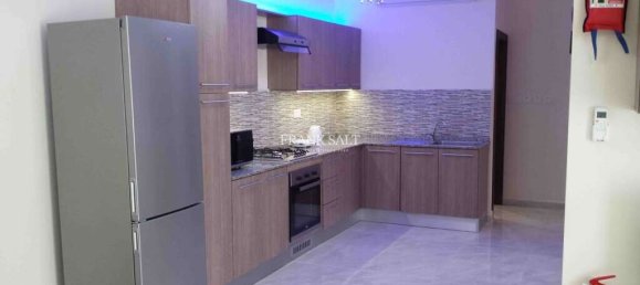 Мезонет с 2 спальнями в Зеббудж, Мальта № 6308 3