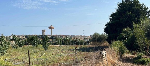  قطعة أرض في Pachino, Italy رقم 338991 15