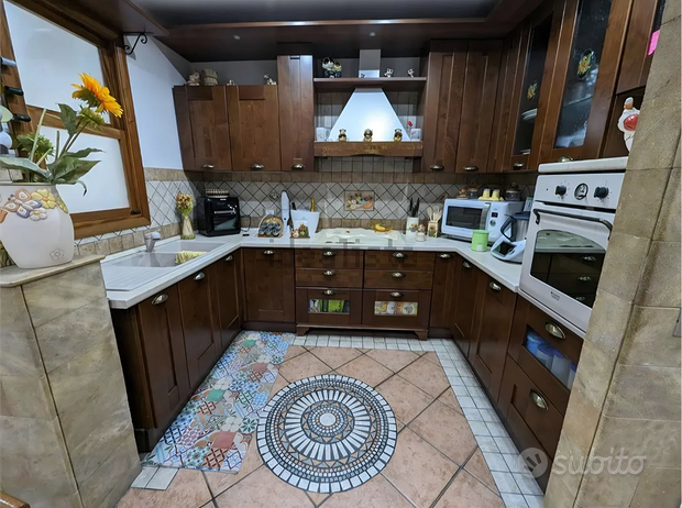 Apartamento de 4 divisões em Termini Imerese, Italy N.º 274846