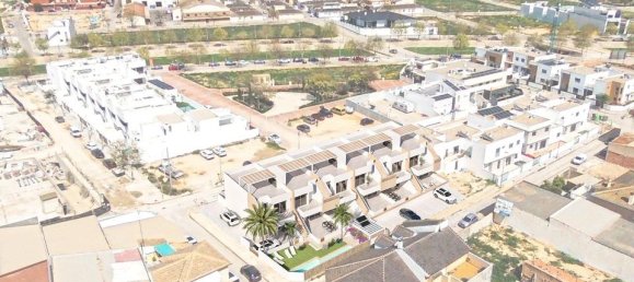 2 bedrooms Bungalow in Alicante, Spain No. 176489 4