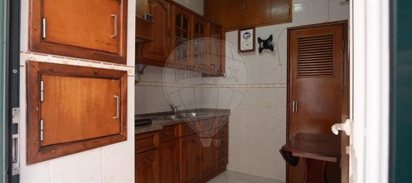 2 bedrooms House in Nazare, Portugal No. 173883 3