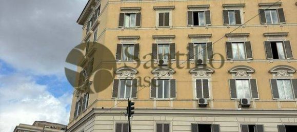Apartamento de 4 dormitorios en Rome, Italy No. 375244 3