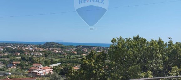 3 bedrooms House in Minturno, Italy No. 270482 4