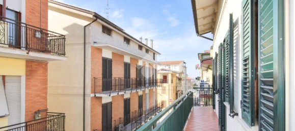 10-salle Maison à Monte Urano, Italy No. 144574 22