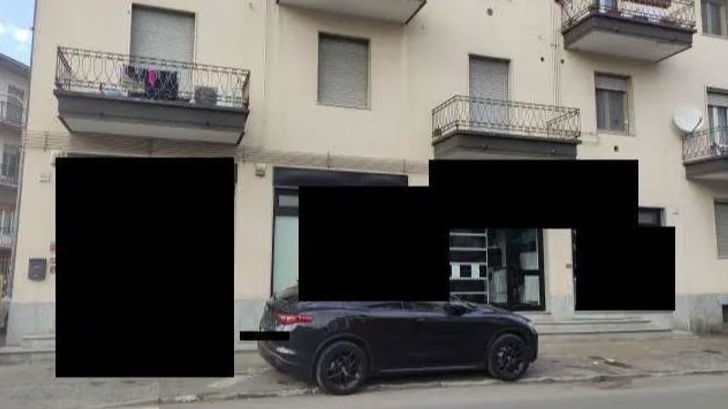 Studio in Pavia, Italy No. 83071