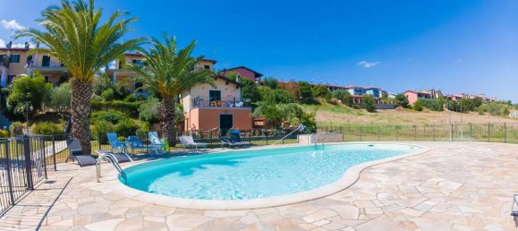 2 Schlafzimmer Wohnung in San Costanzo, Italy, Nr. 273320 12