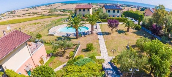 2 Schlafzimmer Wohnung in San Costanzo, Italy, Nr. 273320 16