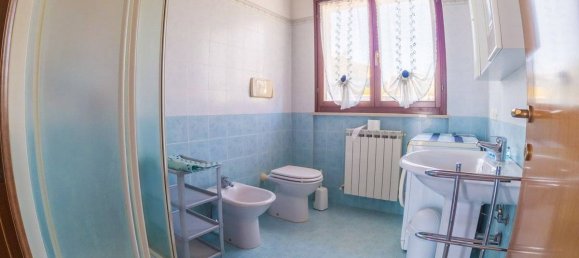 2 Schlafzimmer Wohnung in San Costanzo, Italy, Nr. 273320 6