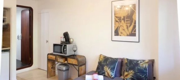 Studio in Cannes, France, Nr. 349685 3