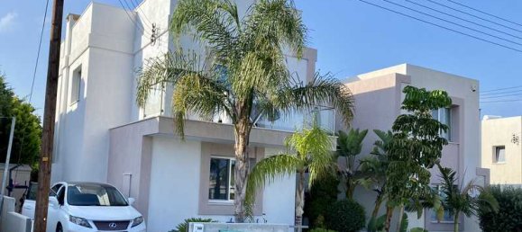 4 bedrooms Commercial property in Paphos, Cyprus No. 21447 4