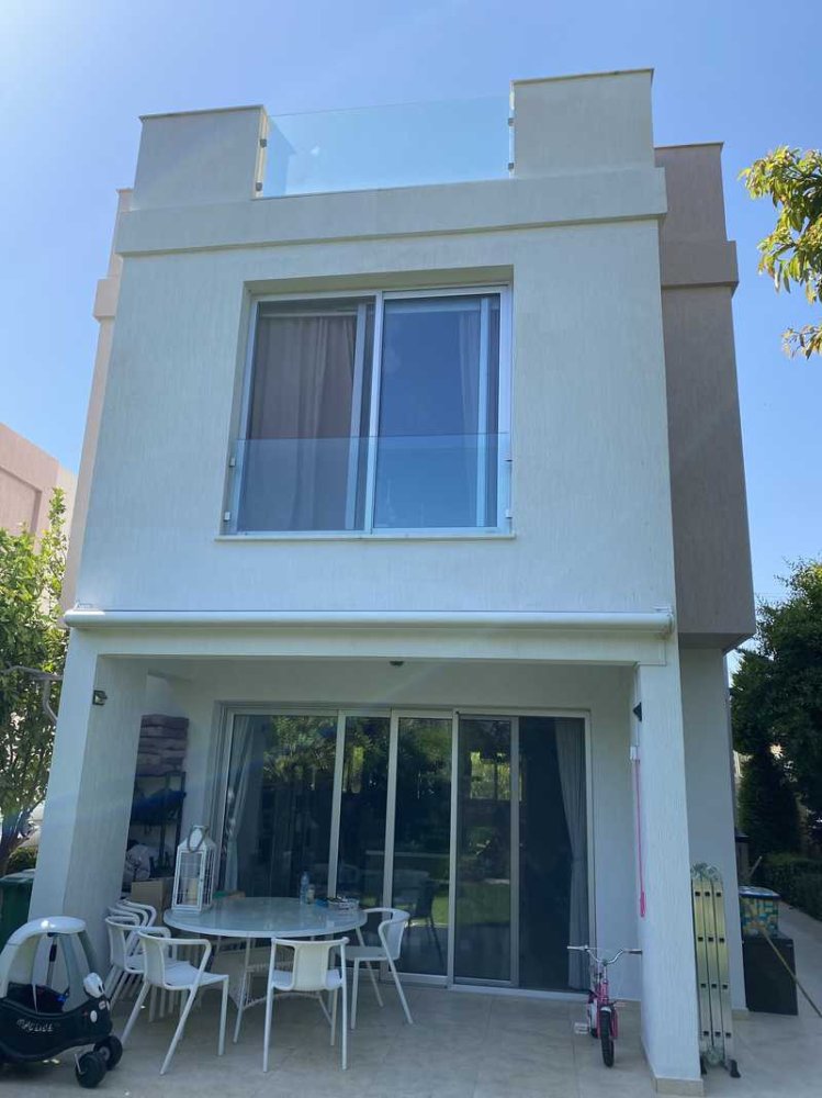 4 bedrooms Commercial property in Paphos, Cyprus No. 21447