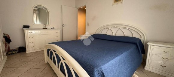 3 Schlafzimmer Wohnung in Gualdo Tadino, Italy, Nr. 76644 23