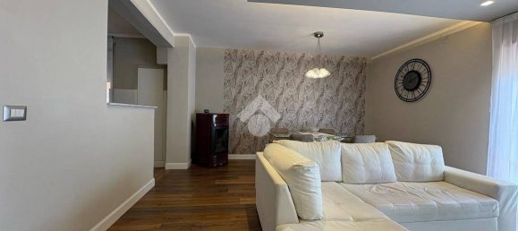 3 Schlafzimmer Wohnung in Gualdo Tadino, Italy, Nr. 76644 7