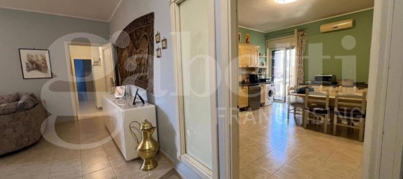 Квартира с 3 спальнями в Сиракузы, Италия № 350639 17