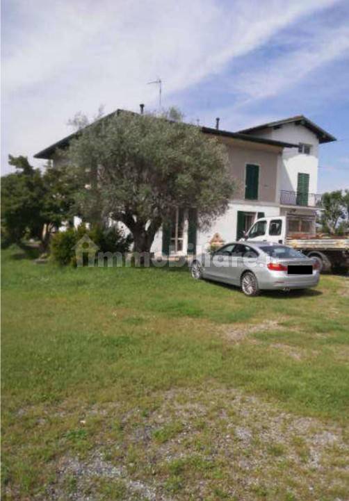 6 bedrooms Villa in Soncino, Italy No. 326532