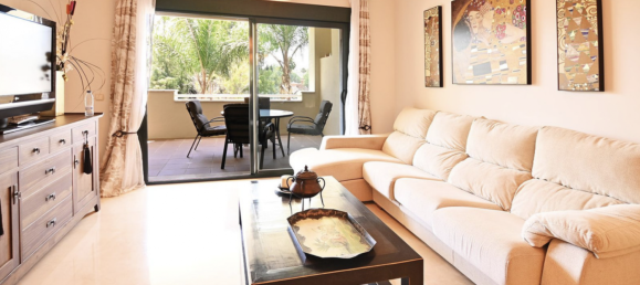 2 bedrooms Apartment in Marbella, Spain No. 38352 2